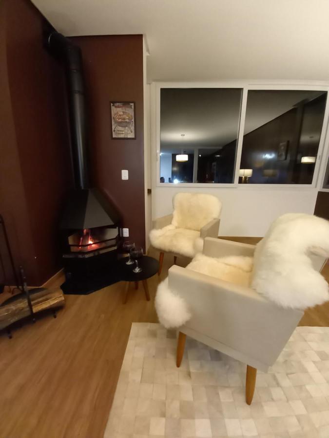 Gramado - Apartamento Aconchegante Com Lareira E Churrasqueira Екстер'єр фото